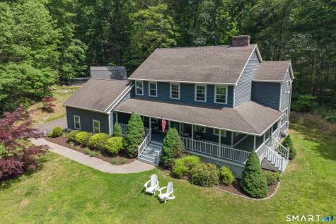 15 Saxony Lane Woodbury CT 06798