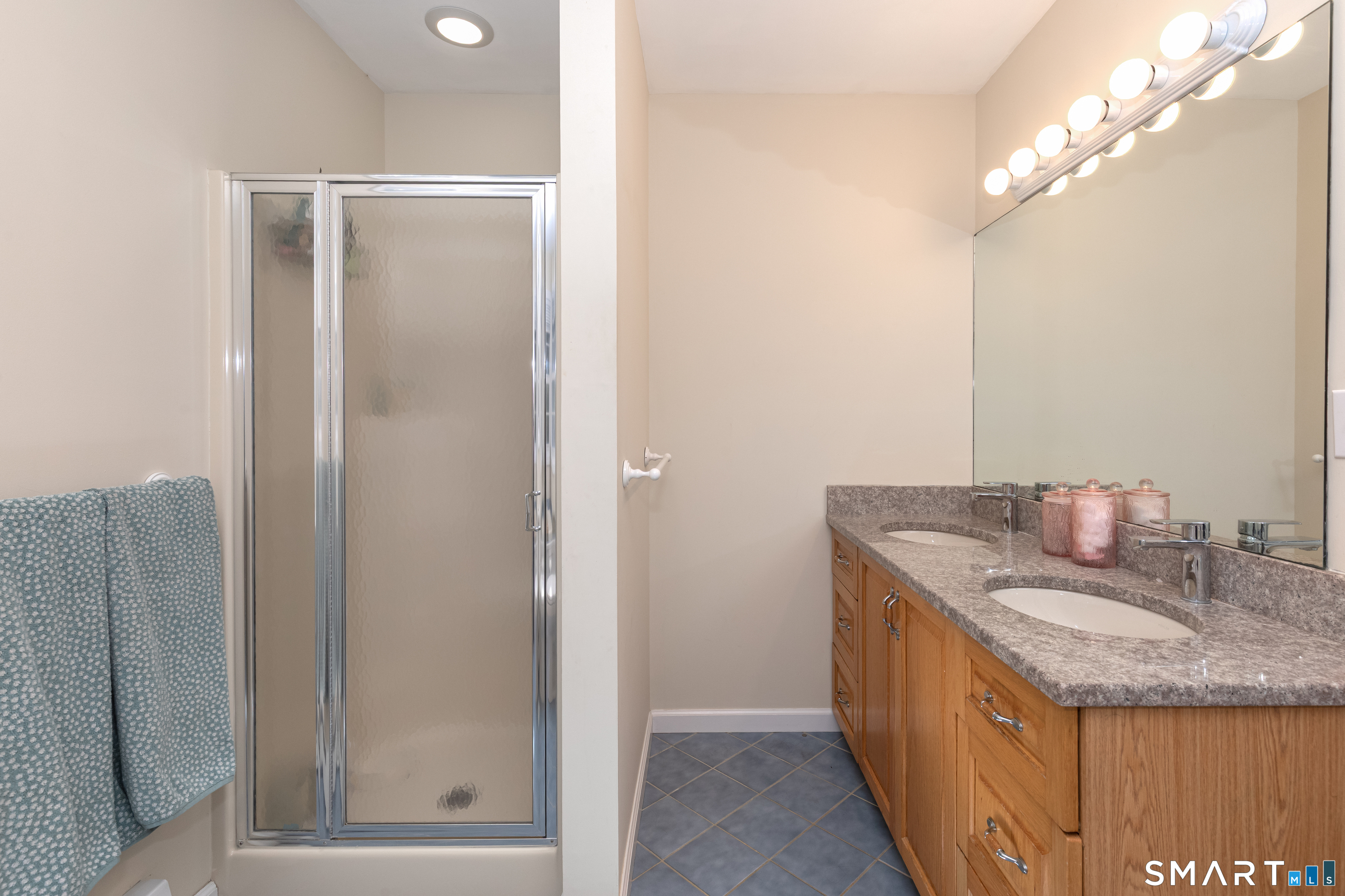 15 Saxony Lane Woodbury CT 06798