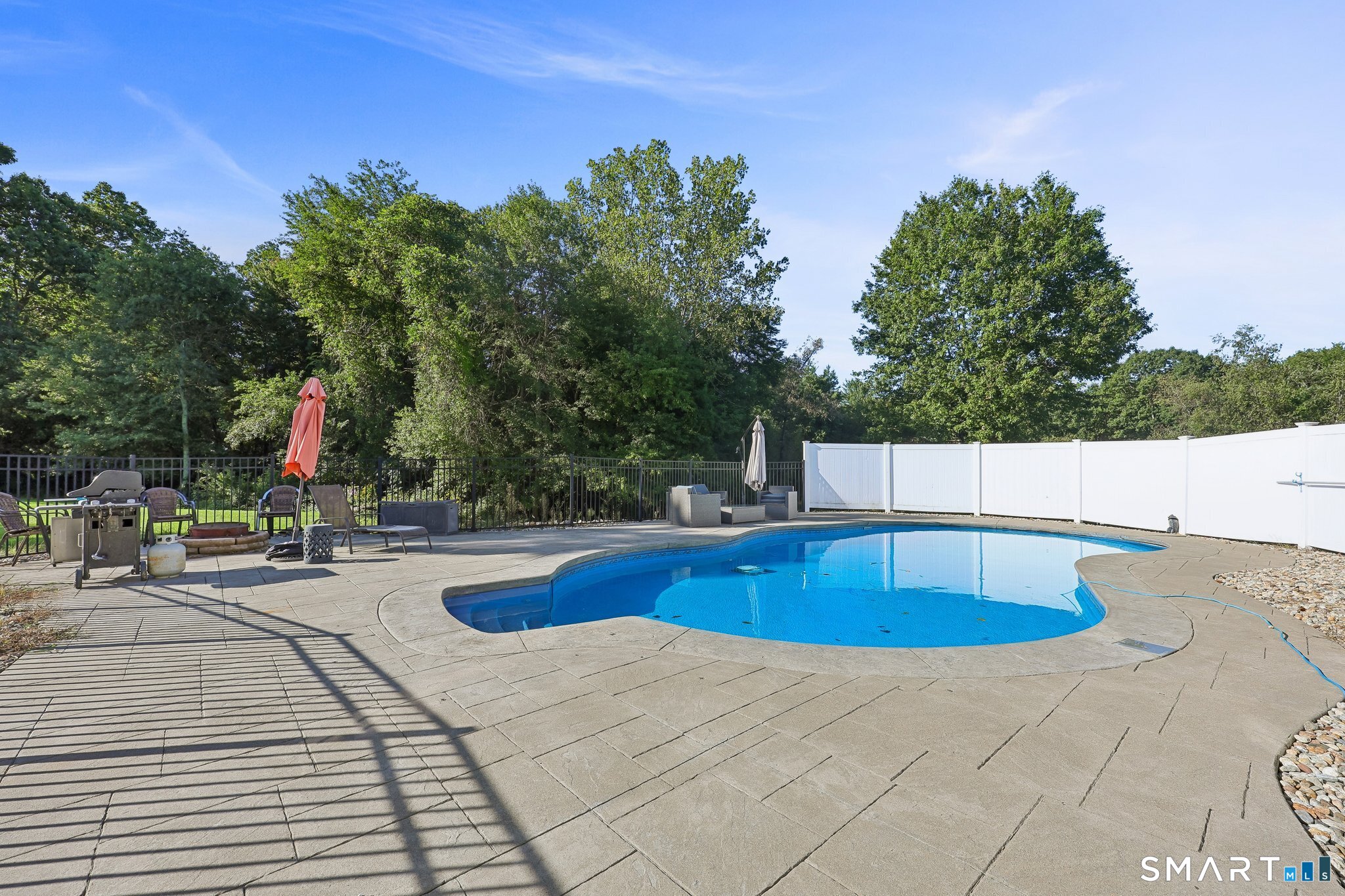 8 Birchview Drive Ellington CT 06029