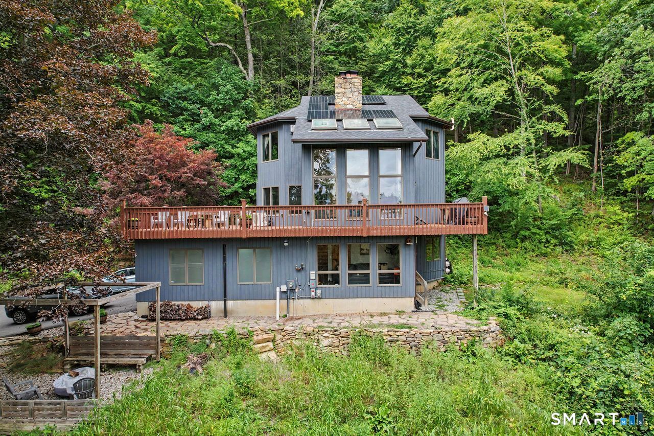 20 Mcnulty Drive New Milford CT 06776