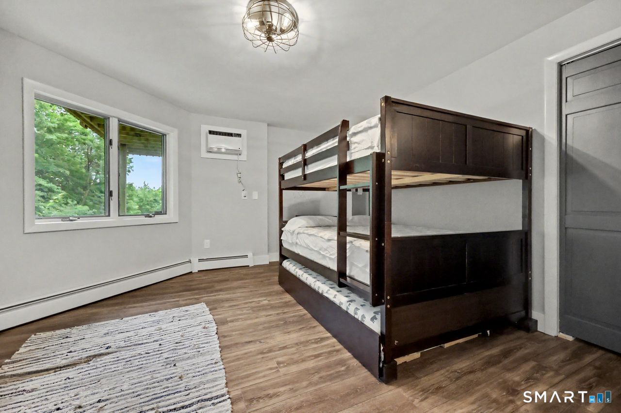 20 Mcnulty Drive New Milford CT 06776