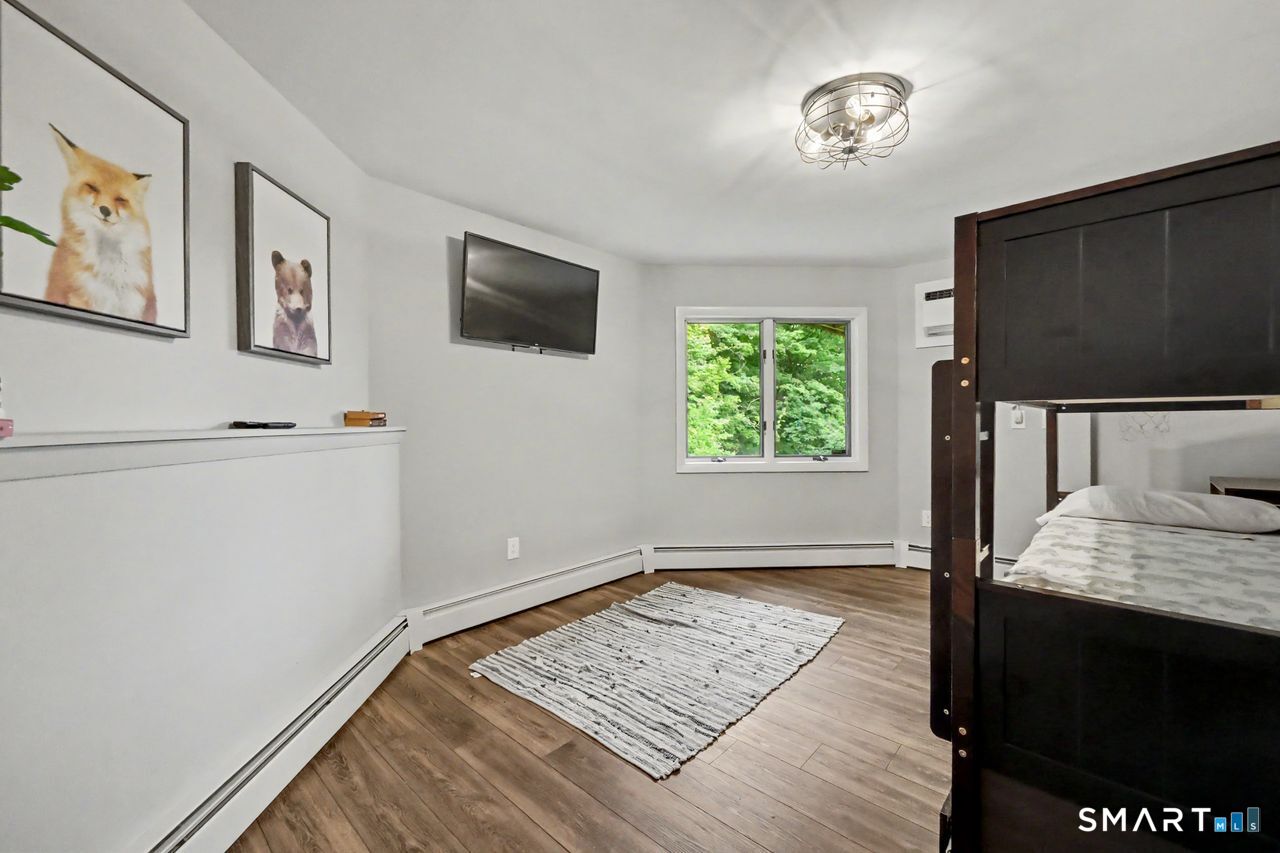 20 Mcnulty Drive New Milford CT 06776