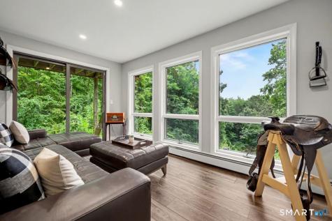 20 Mcnulty Drive New Milford CT 06776