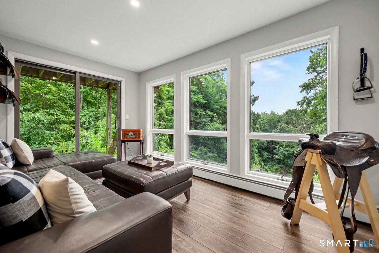 20 Mcnulty Drive New Milford CT 06776