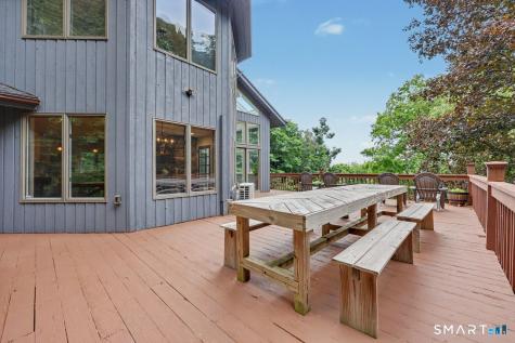 20 Mcnulty Drive New Milford CT 06776