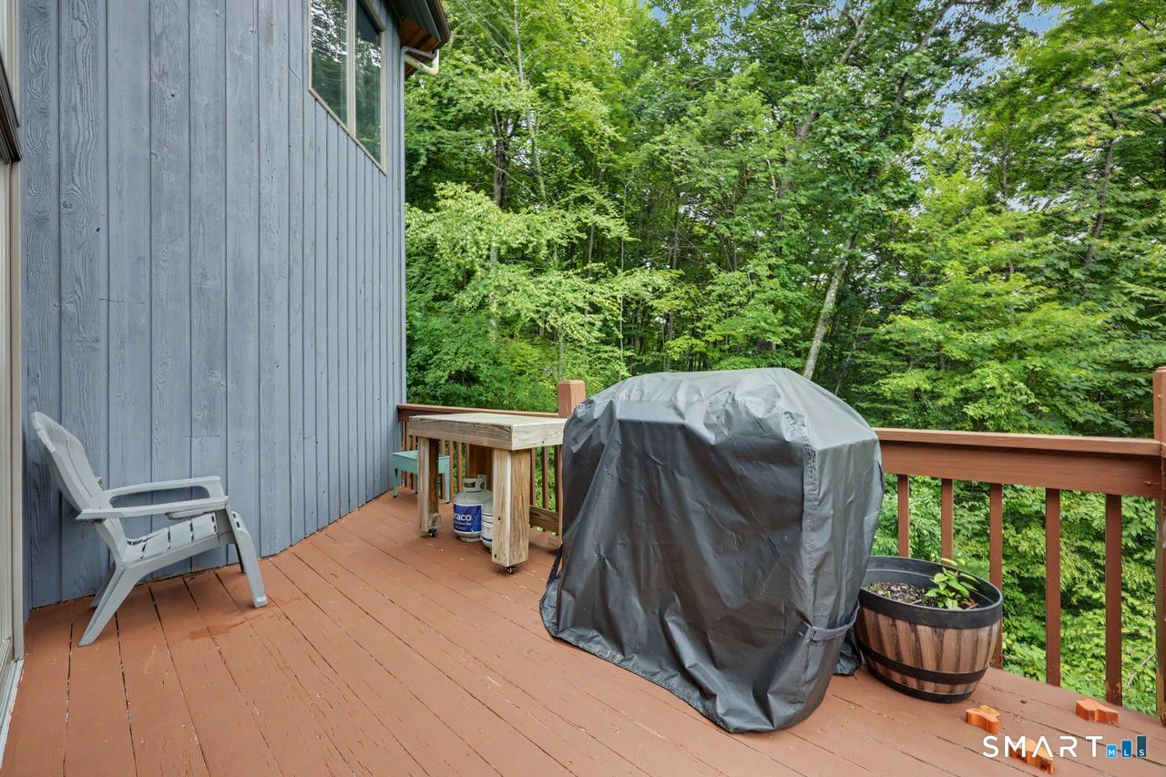 20 Mcnulty Drive New Milford CT 06776