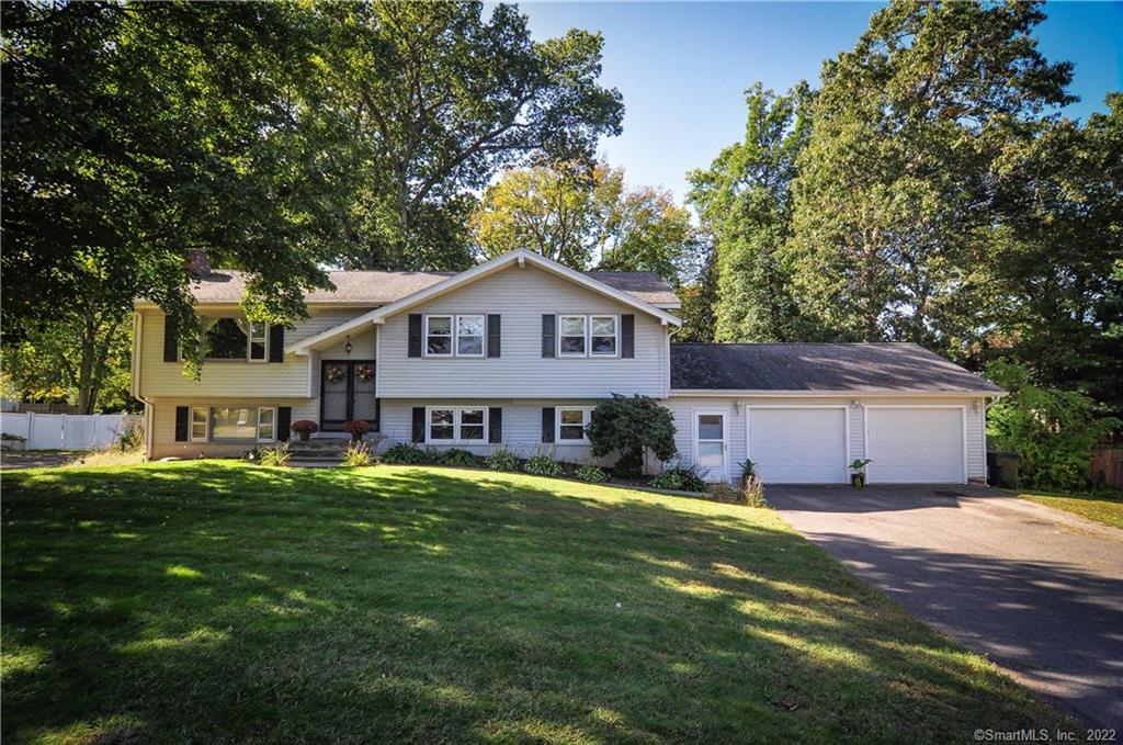 69 Blackstone Lane East Hartford CT 06108