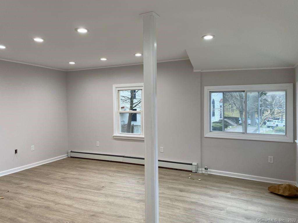 275 Sylvan Avenue Waterbury CT 06706