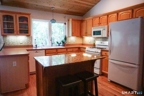 55 Moss Glen Middletown CT 06457