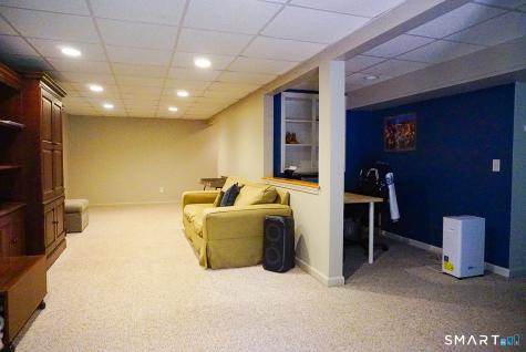 55 Moss Glen Middletown CT 06457