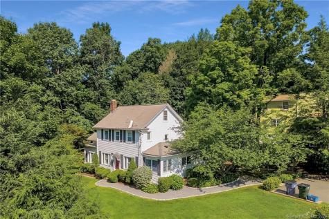 47 Middlebury Terrace Middlebury CT 06762