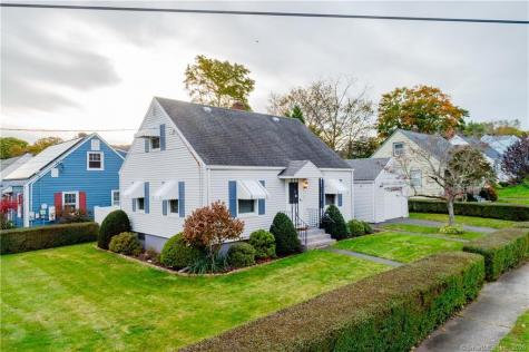 4 Windsor Road Hamden CT 06517