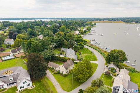 138 North Cove Road Old Saybrook CT 06475