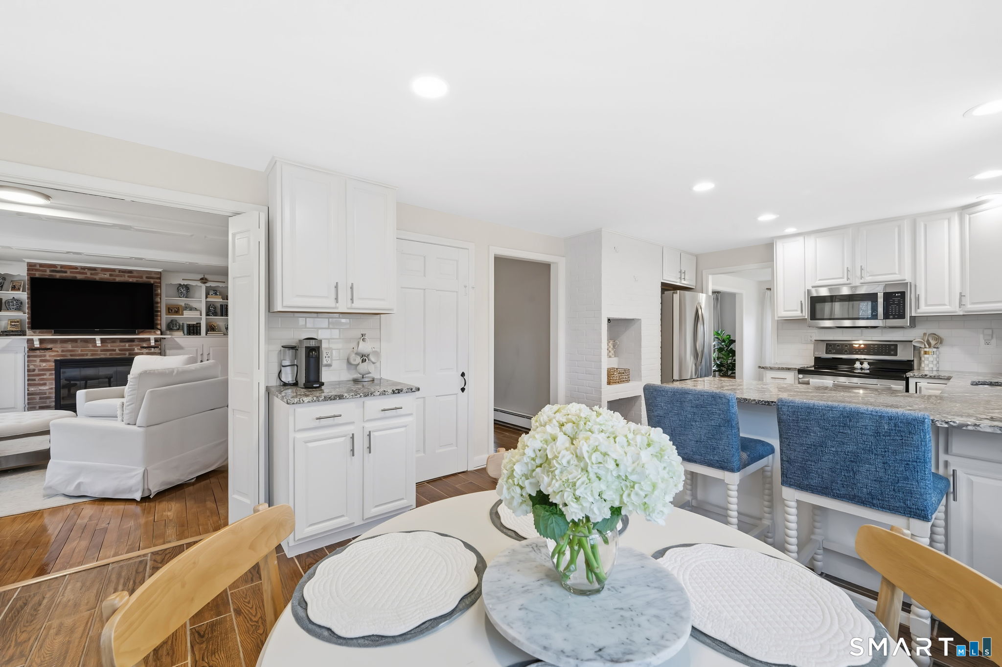 16 Cornfield Road Windsor CT 06095