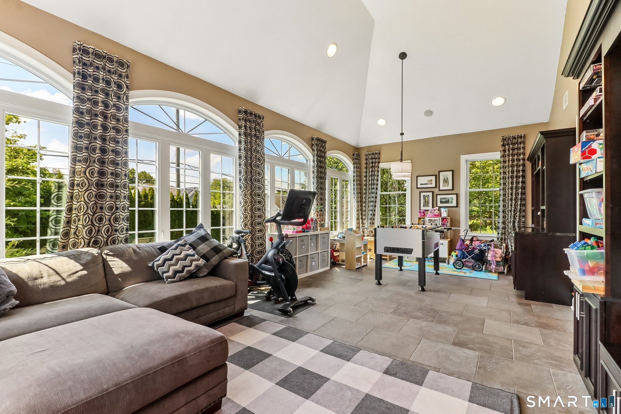 8 Rochela Drive Southington CT 06489