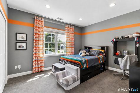 8 Rochela Drive Southington CT 06489