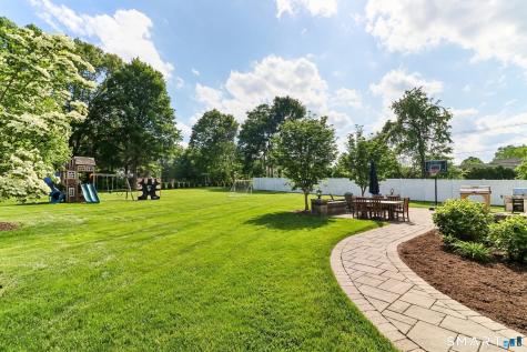 8 Rochela Drive Southington CT 06489