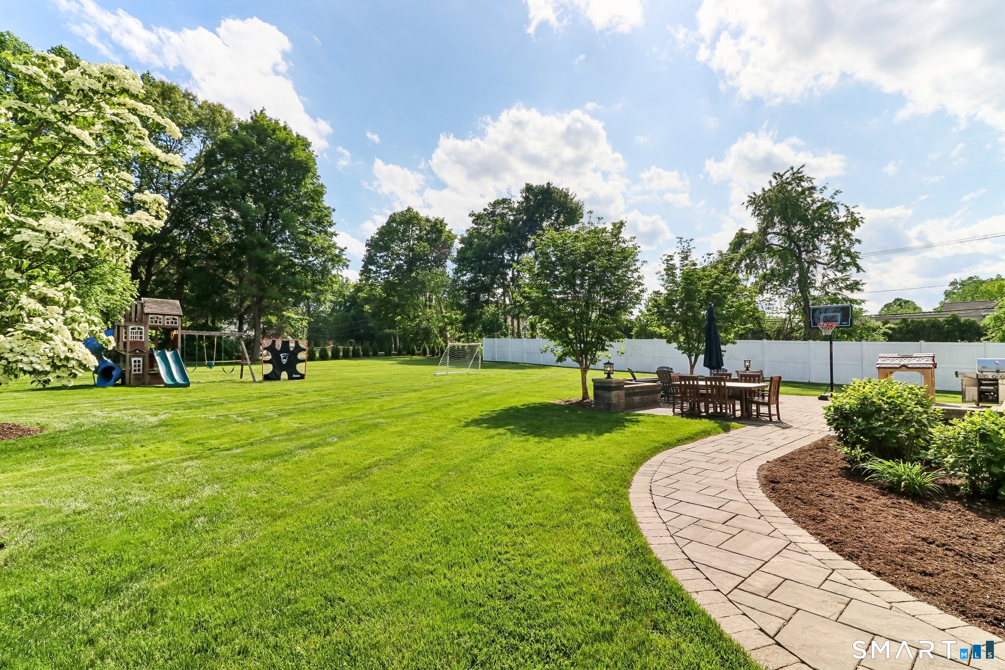 8 Rochela Drive Southington CT 06489