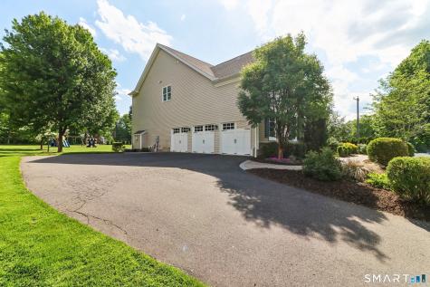 8 Rochela Drive Southington CT 06489