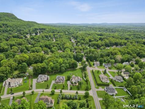 8 Rochela Drive Southington CT 06489