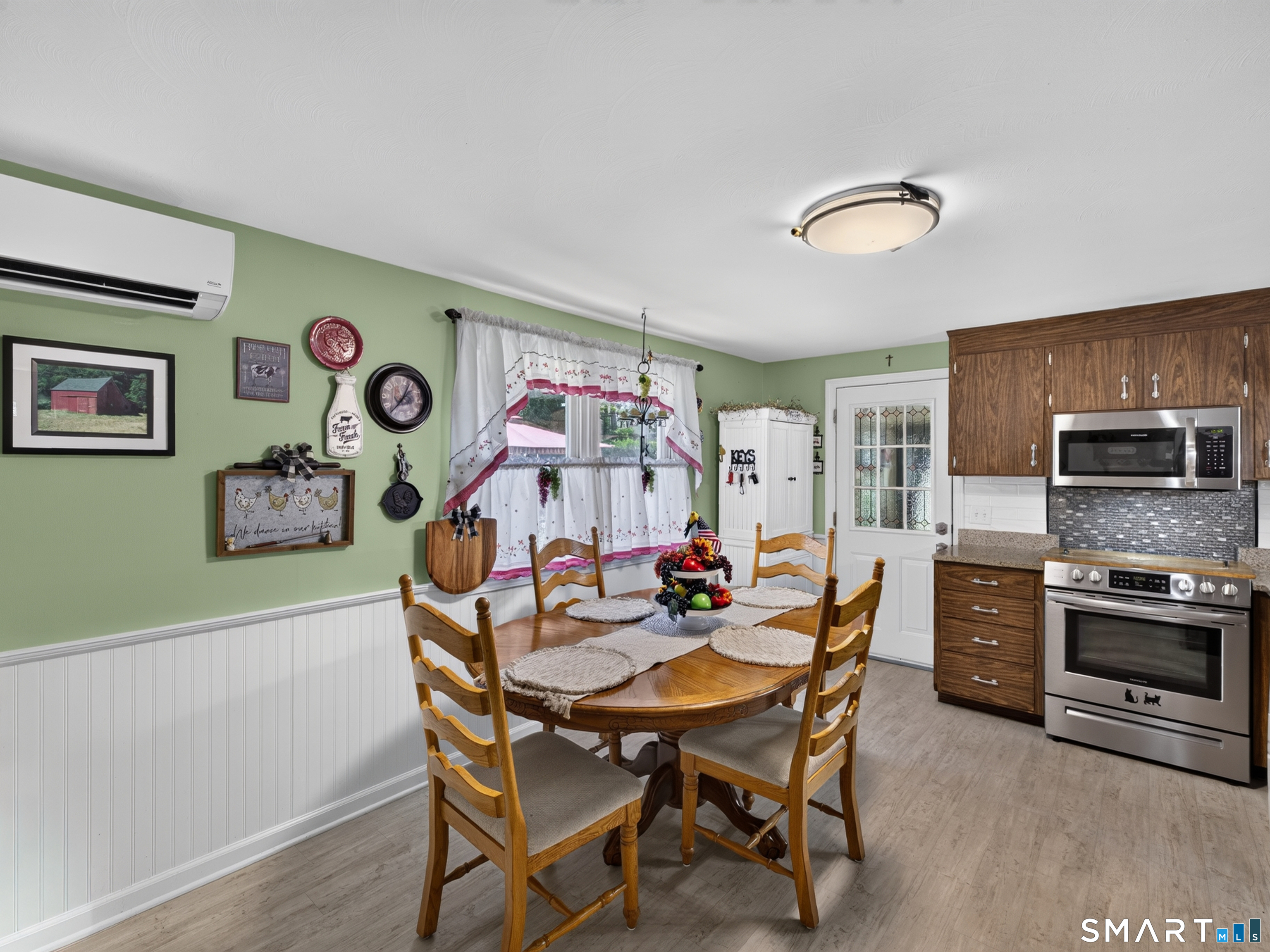 4 Stevens Avenue Ledyard CT 06339