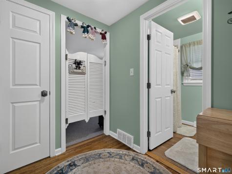 4 Stevens Avenue Ledyard CT 06339