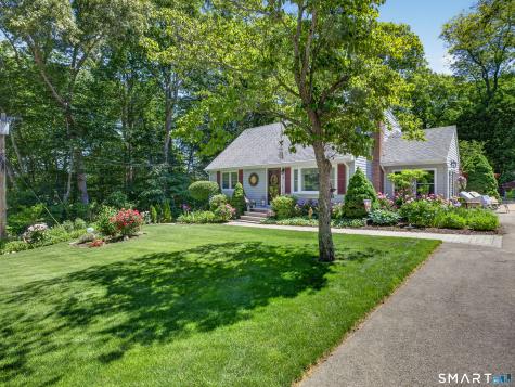 4 Stevens Avenue Ledyard CT 06339