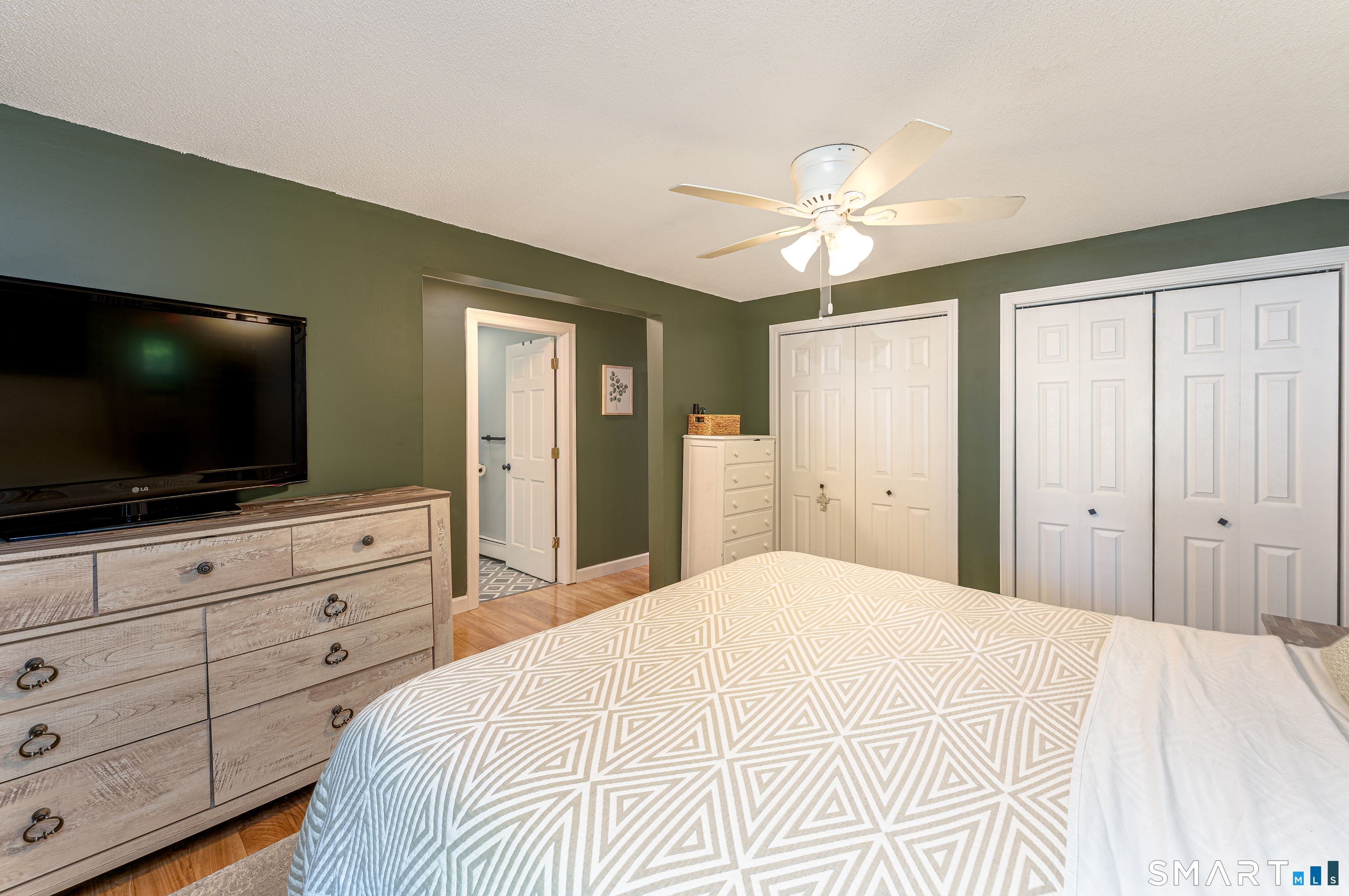 18 Atwood Street Plainville CT 06062