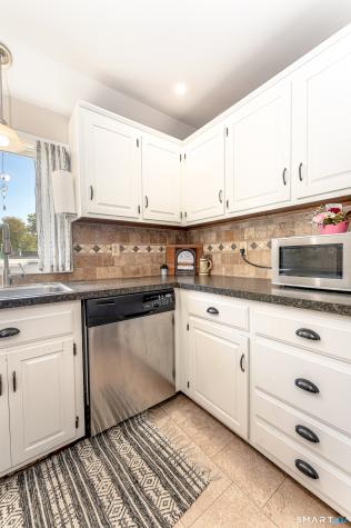 18 Atwood Street Plainville CT 06062