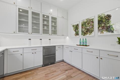 13 Edgemarth Hill Road Westport CT 06880