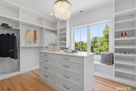13 Edgemarth Hill Road Westport CT 06880