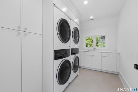 13 Edgemarth Hill Road Westport CT 06880