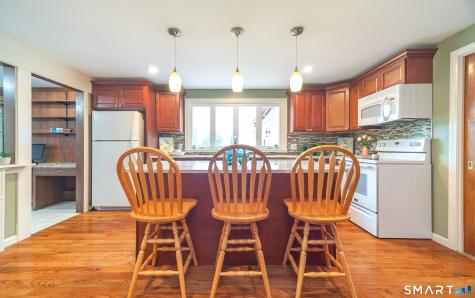779 Ridge Road Middletown CT 06457