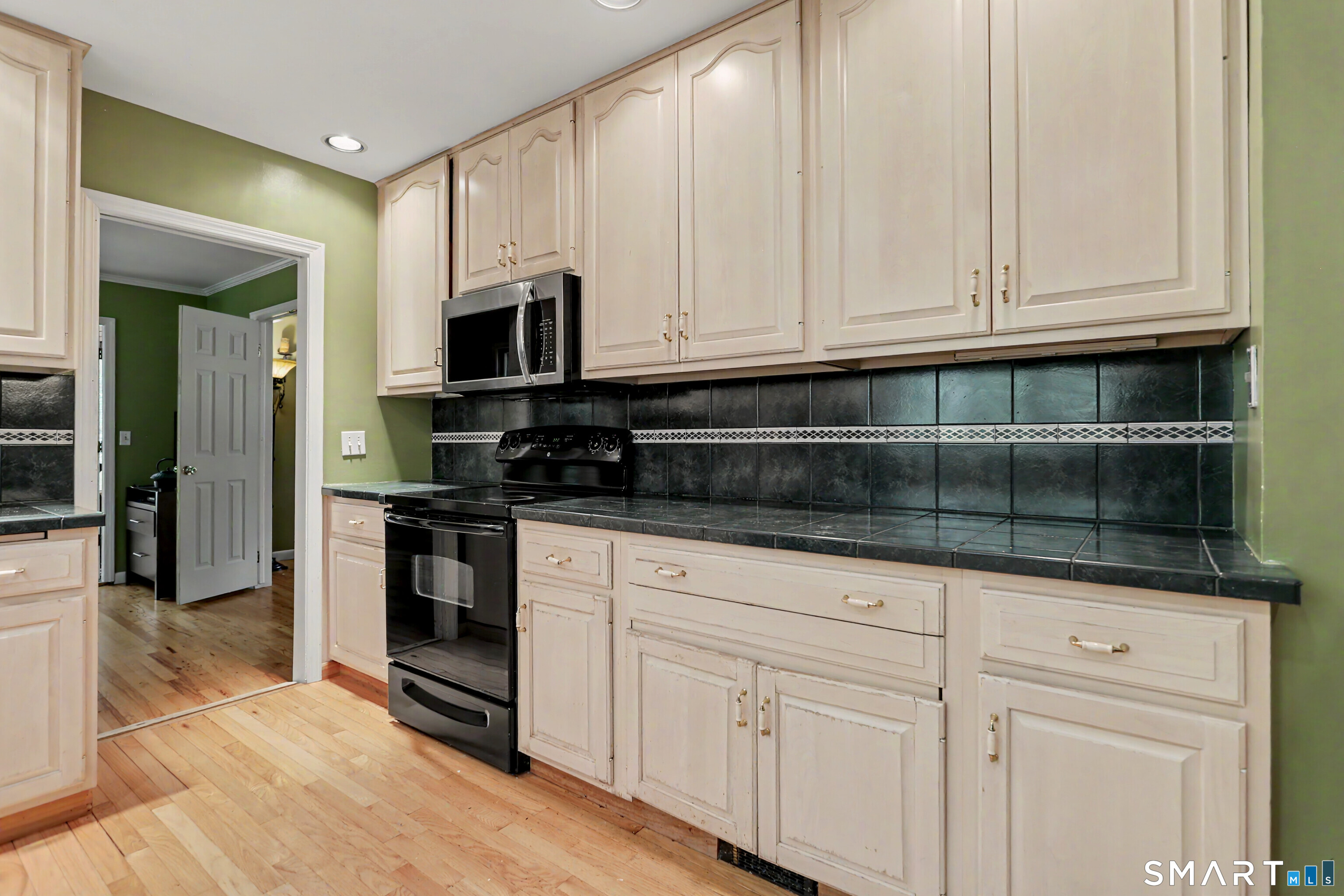 103 Steep Hill Road Weston CT 06883