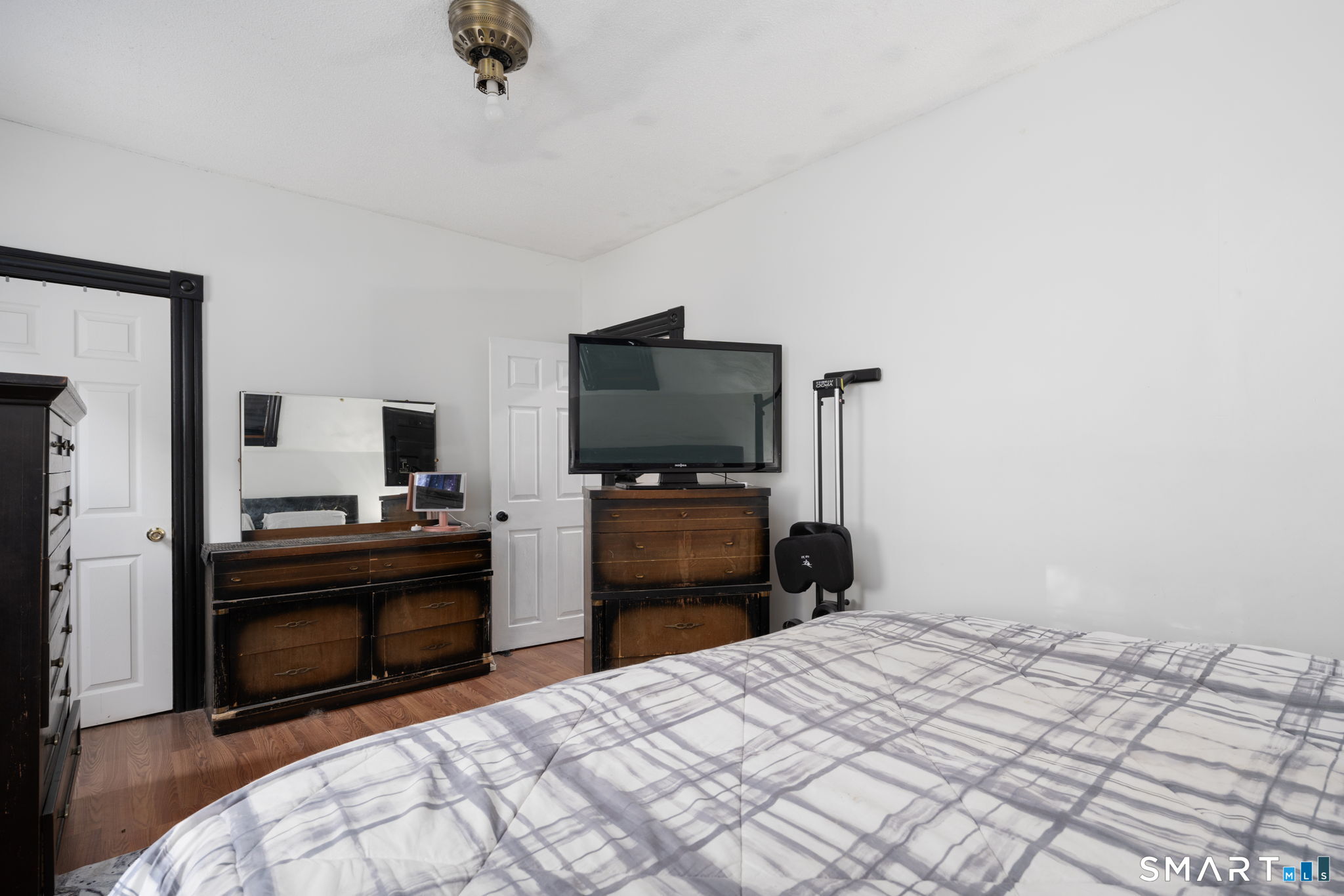 213 Laurel Hill Avenue Norwich CT 06360
