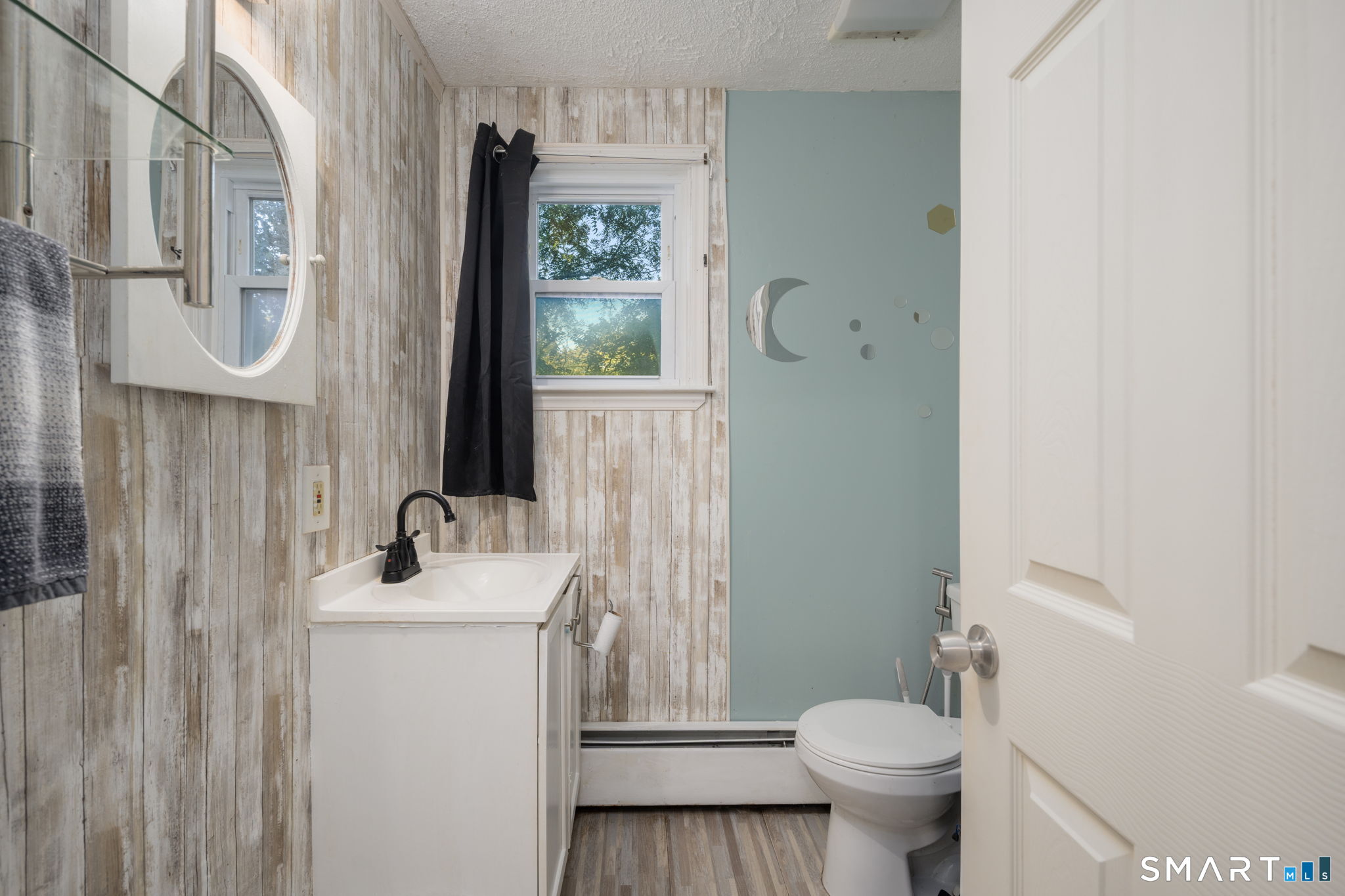 213 Laurel Hill Avenue Norwich CT 06360