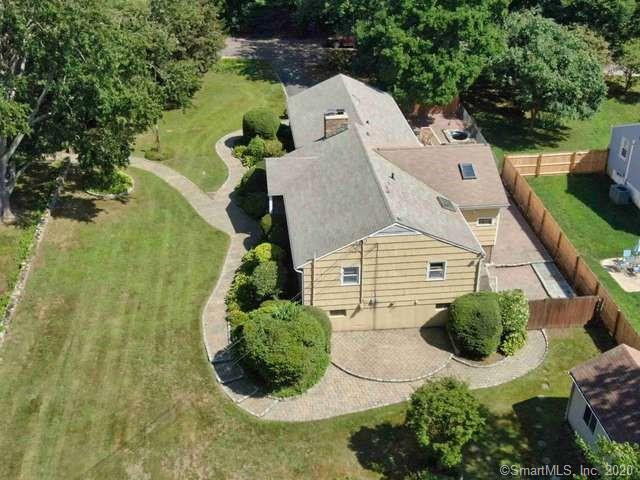 261 Coral Drive Fairfield CT 06825