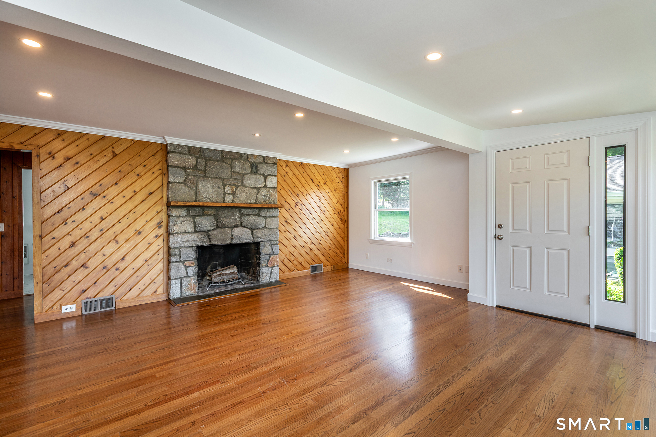 801 Candlewood Lake South Road New Milford CT 06776