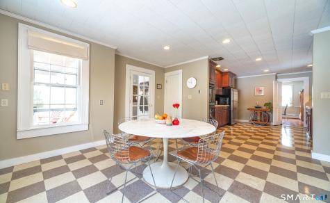 185 Broadway Street Norwich CT 06360