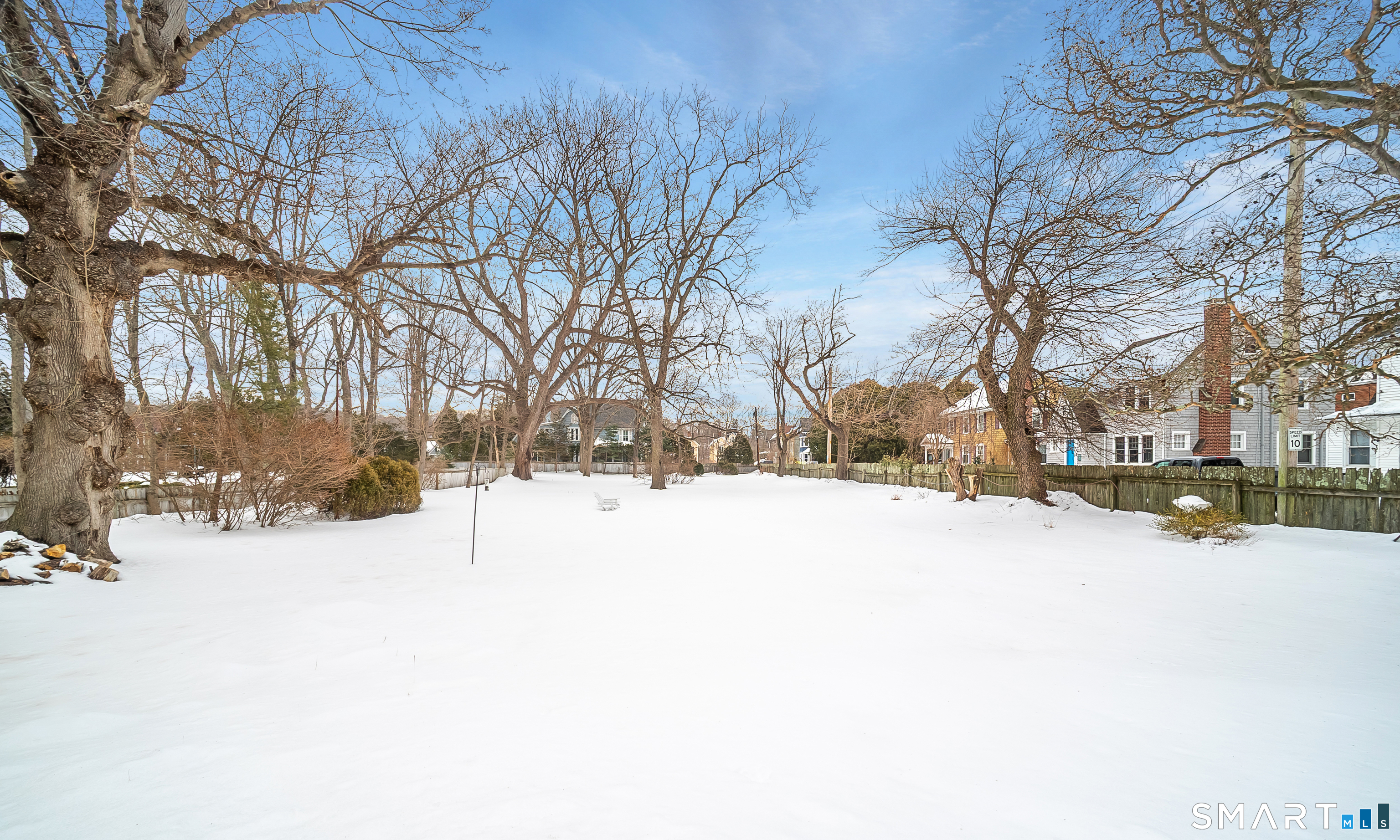 185 Broadway Street Norwich CT 06360