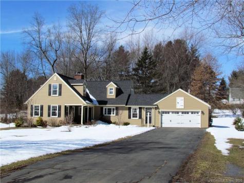 136 Randall Drive Suffield CT 06078