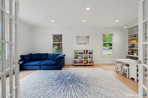 10 Side Hill Road Westport CT 06880
