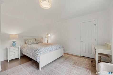 10 Side Hill Road Westport CT 06880