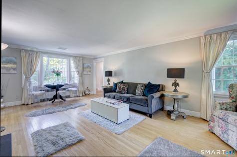 236 Ridgewood Road West Hartford CT 06107