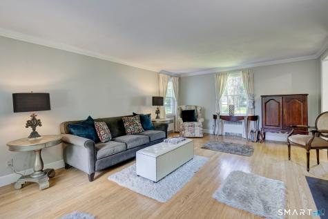 236 Ridgewood Road West Hartford CT 06107