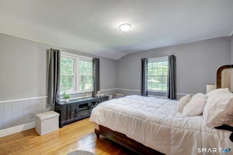 236 Ridgewood Road West Hartford CT 06107
