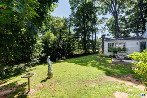 236 Ridgewood Road West Hartford CT 06107