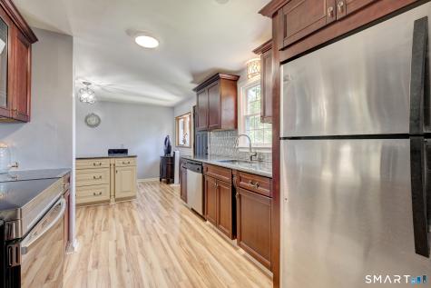 236 Ridgewood Road West Hartford CT 06107
