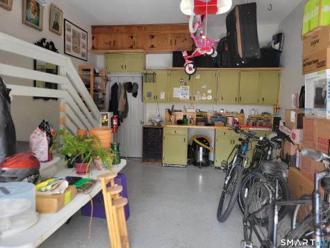 28 Cliff Road Ledyard CT 06339