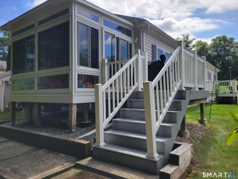 28 Cliff Road Ledyard CT 06339